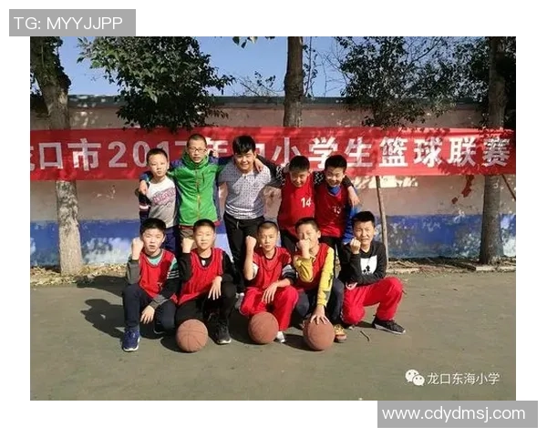 广州篮球队选拔赛背后的拼搏故事与成长历程全景回顾 广州篮球队选拔赛背后的拼搏故事与成长历程全景回顾