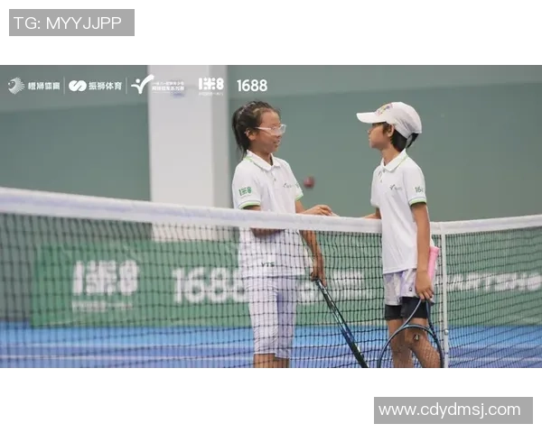 陈磊专访:从青涩少年到网球高手的成长之路回顾 陈磊专访:从青涩少年到网球高手的成长之路回顾