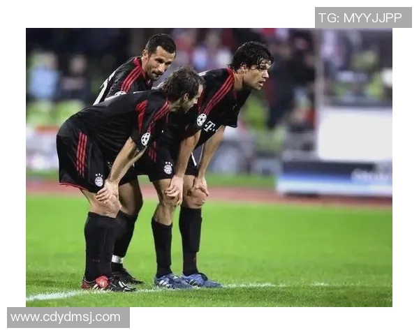 足球明星传奇故事全纪录视频回顾精彩瞬间与感人时刻 足球明星传奇故事全纪录视频回顾精彩瞬间与感人时刻