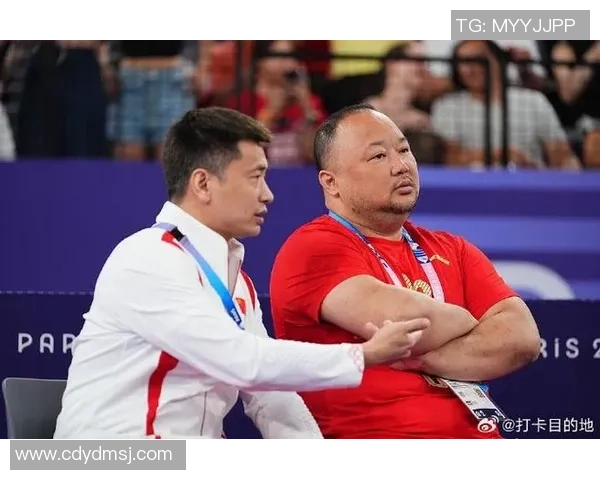 张军独家分享羽毛球技巧与训练心得助你提升竞技水平