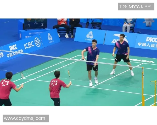 深圳羽毛球队技术解析与训练方法探讨助力羽毛球运动发展